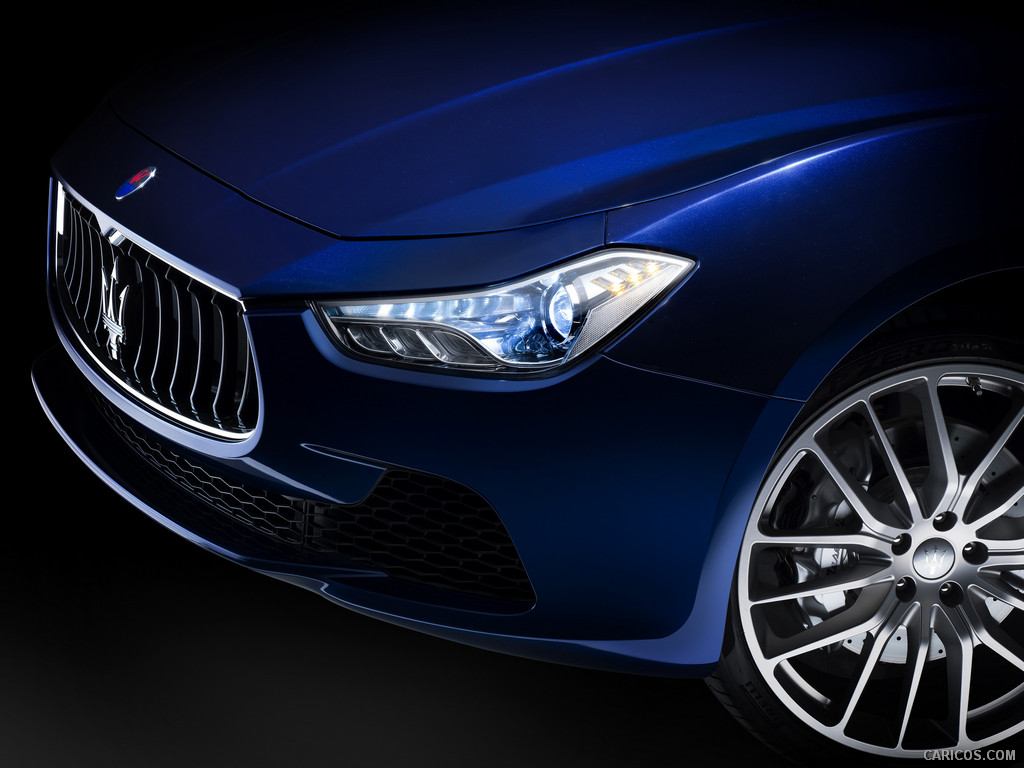 2014 Maserati Ghibli  - Headlight