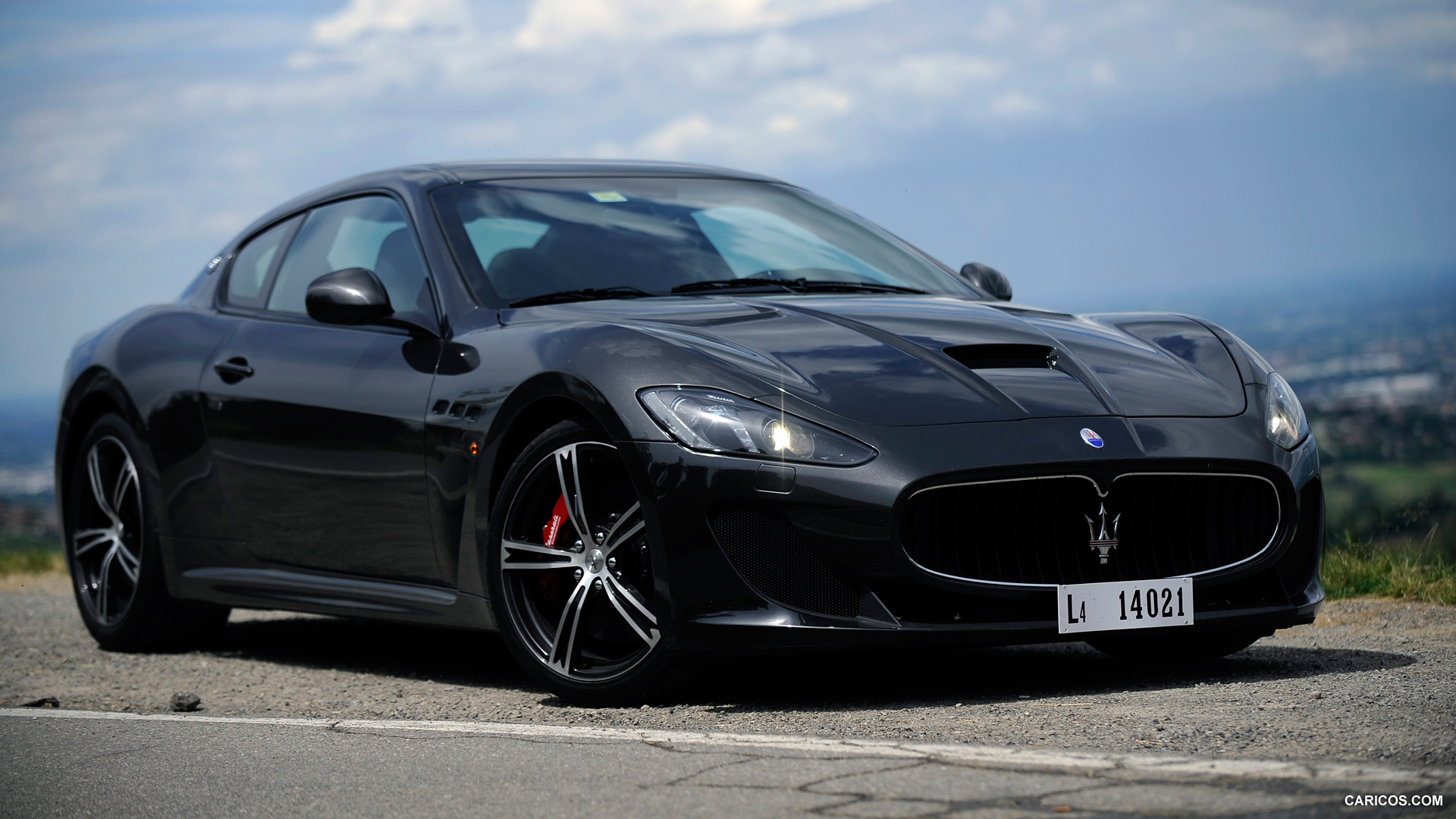 2014 Maserati GranTurismo MC Stradale  - Front, #8 of 33