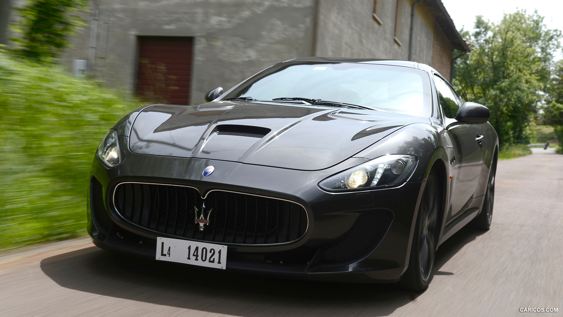 2014 Maserati GranTurismo MC Stradale  - Front, #12 of 33