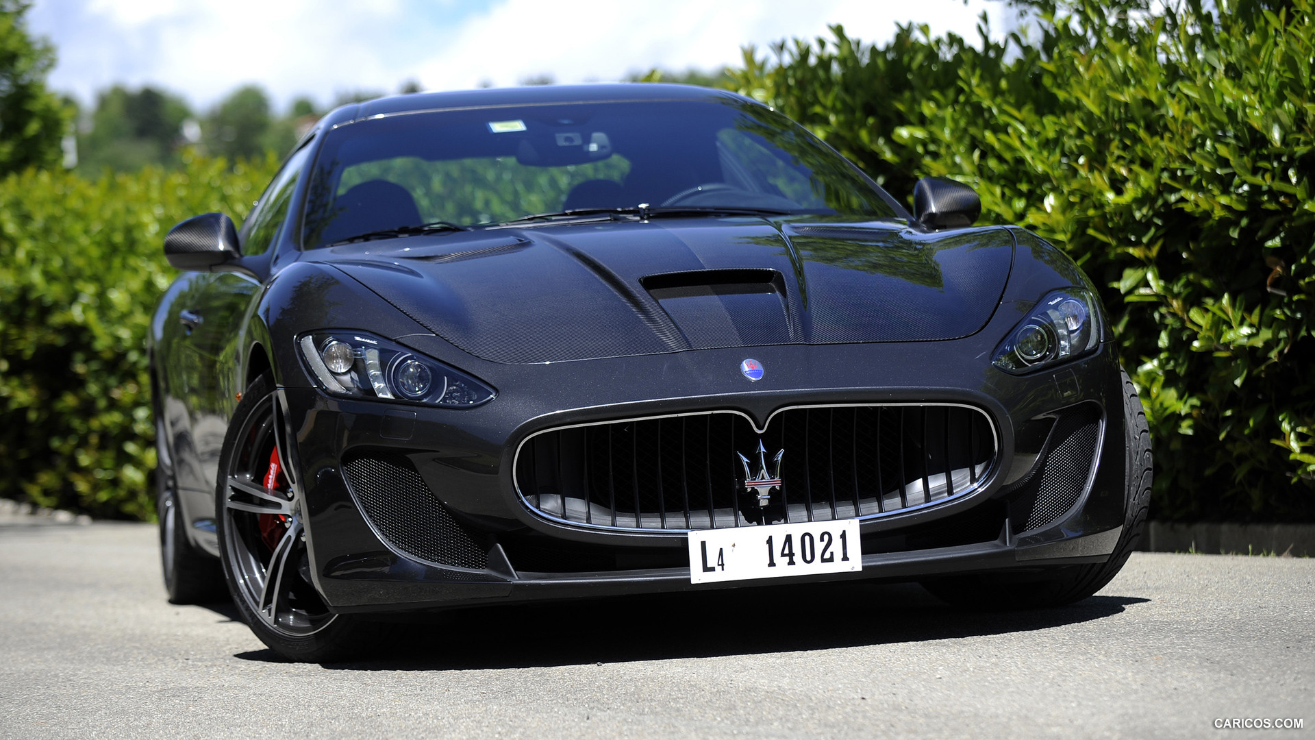 2014 Maserati GranTurismo MC Stradale  - Front, #14 of 33