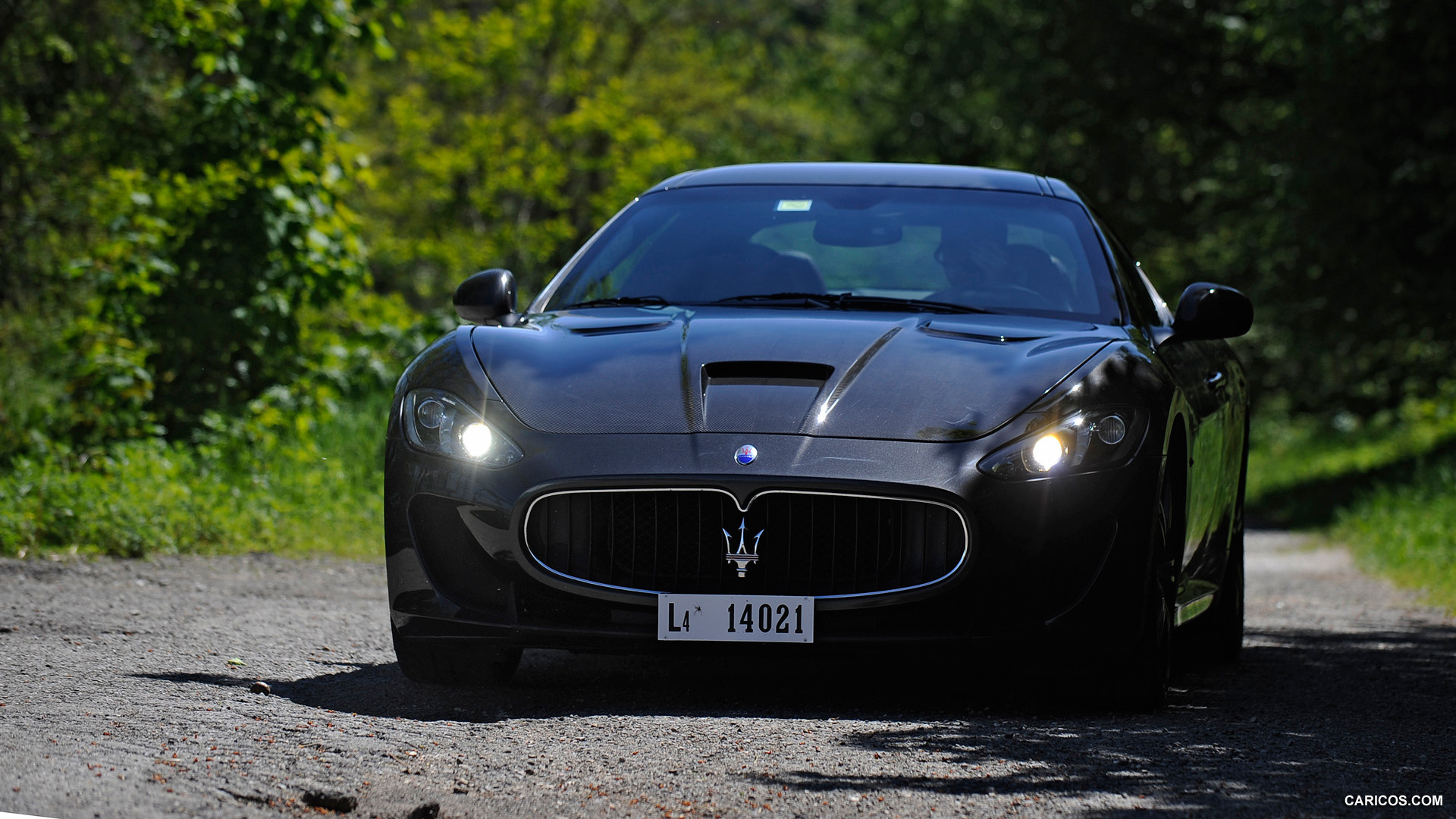 2014 Maserati GranTurismo MC Stradale  - Front, #15 of 33