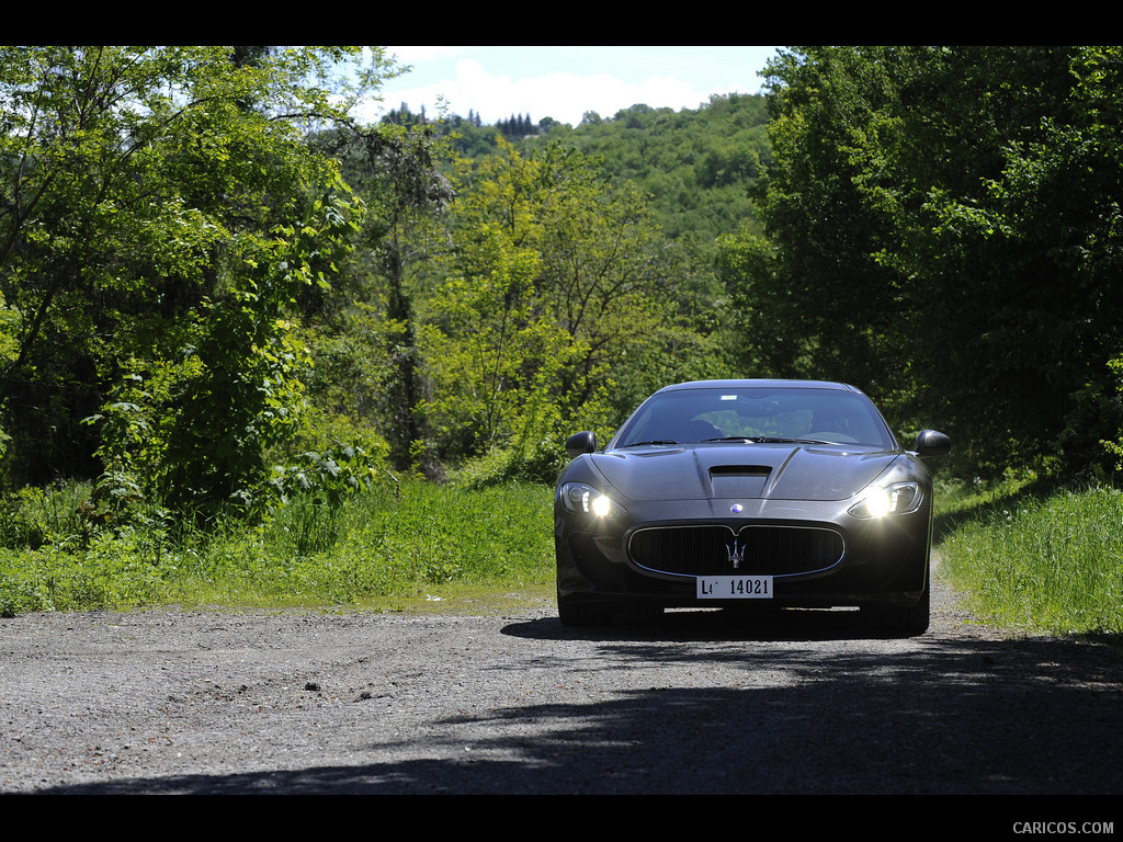 2014 Maserati GranTurismo MC Stradale  - Front