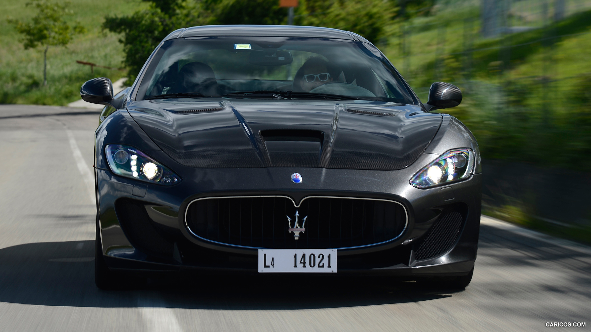 2014 Maserati GranTurismo MC Stradale  - Front, #17 of 33