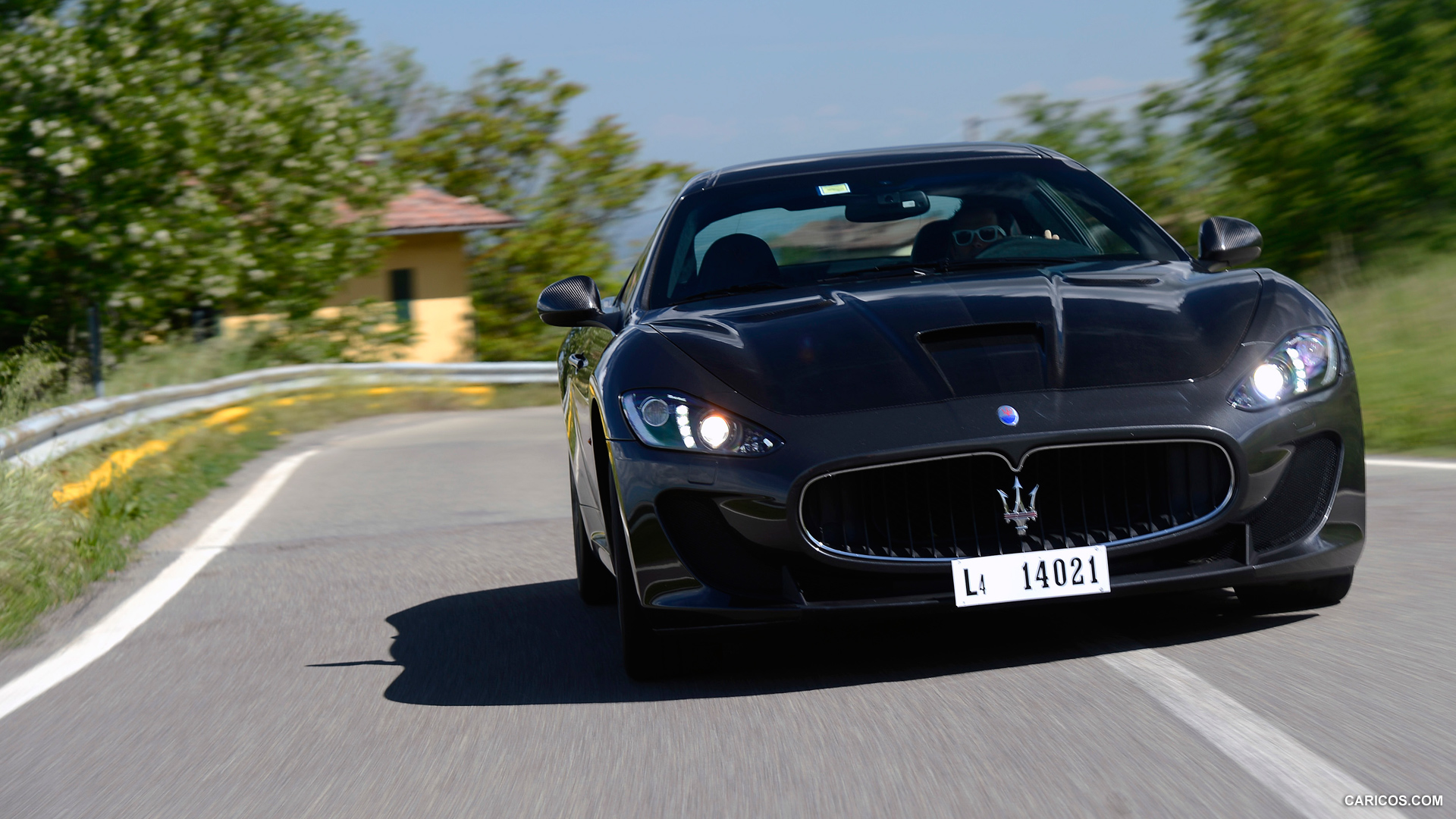 2014 Maserati GranTurismo MC Stradale  - Front, #20 of 33