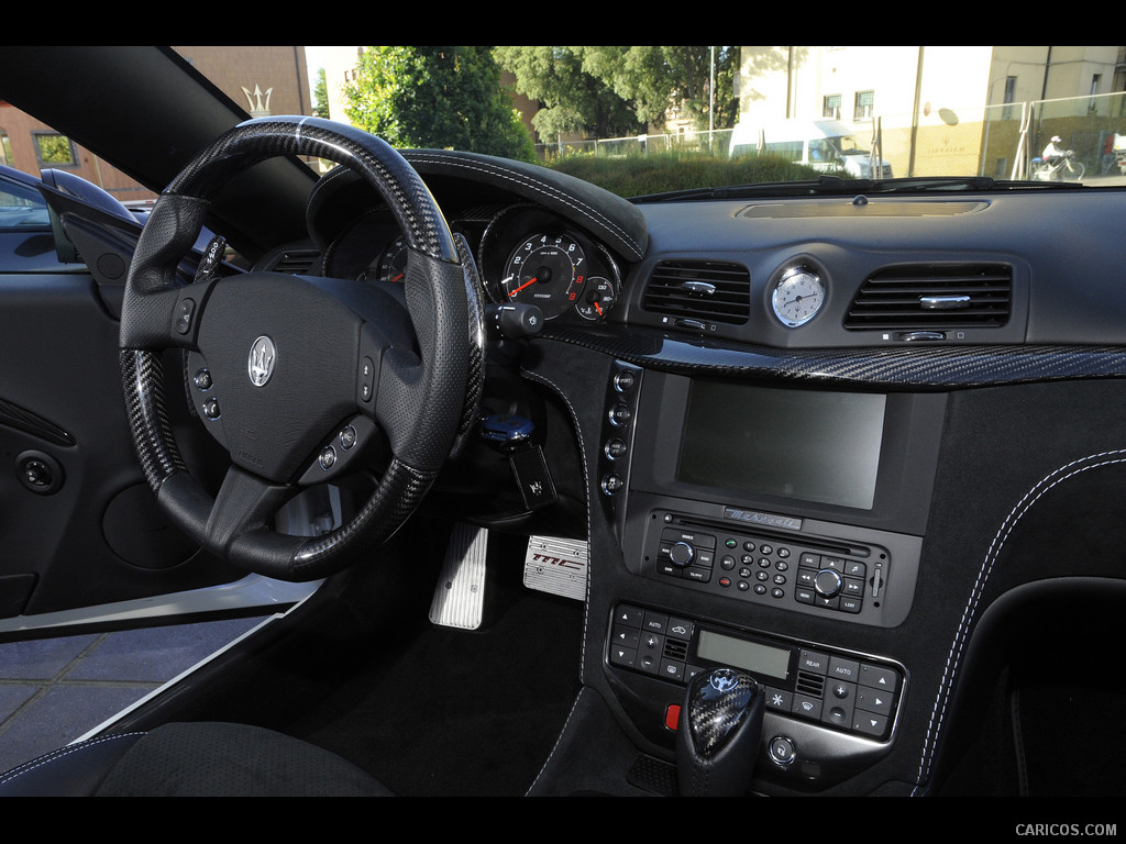 2014 Maserati GranTurismo MC Stradale  - Interior