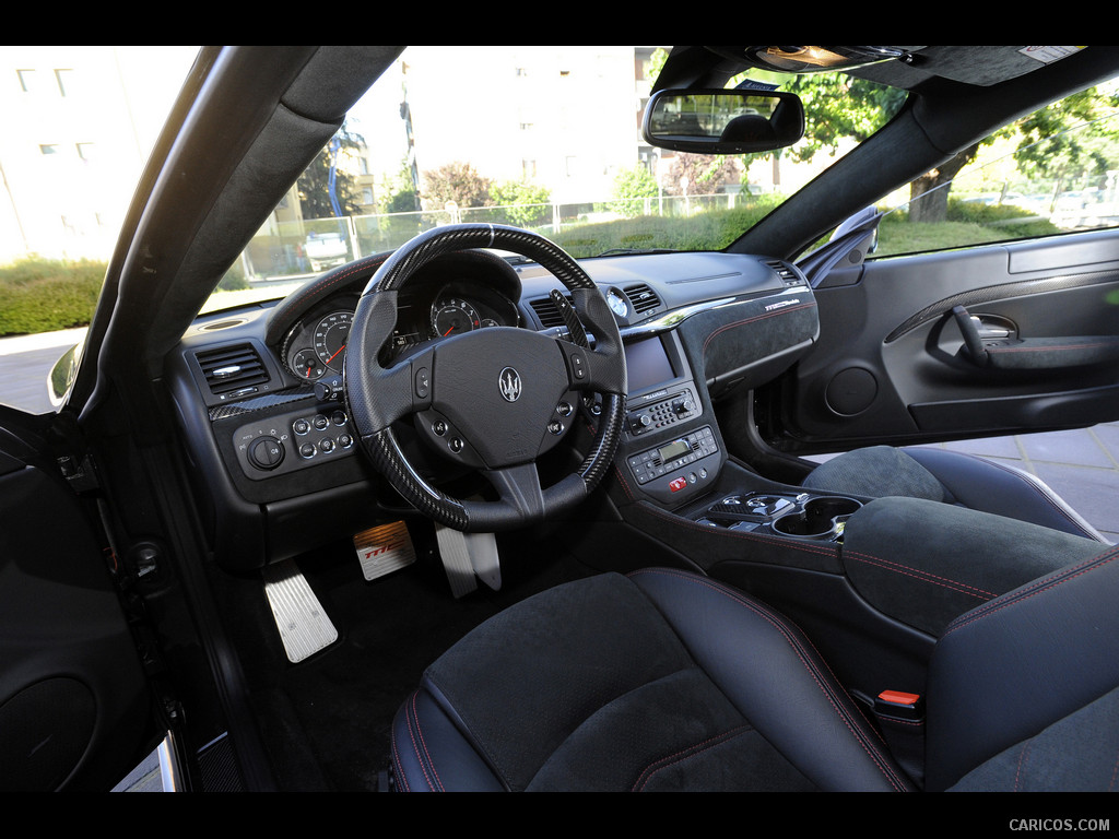 2014 Maserati GranTurismo MC Stradale  - Interior