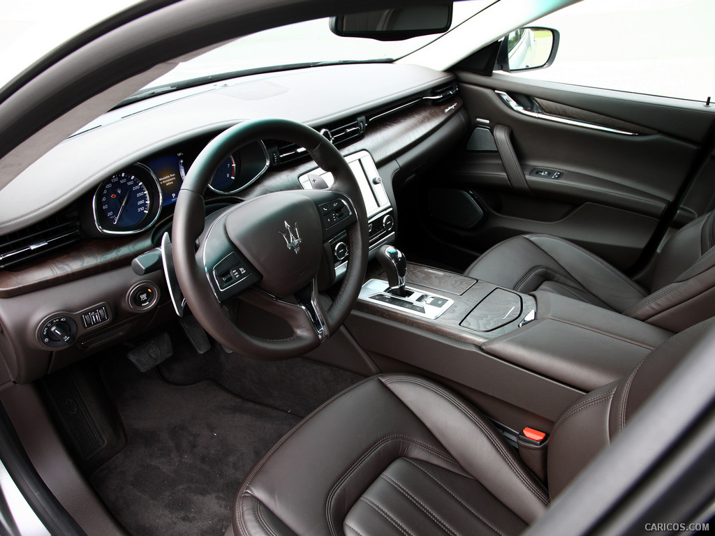 2014 Maserati Quattroporte S Q4 (V6)  - Interior