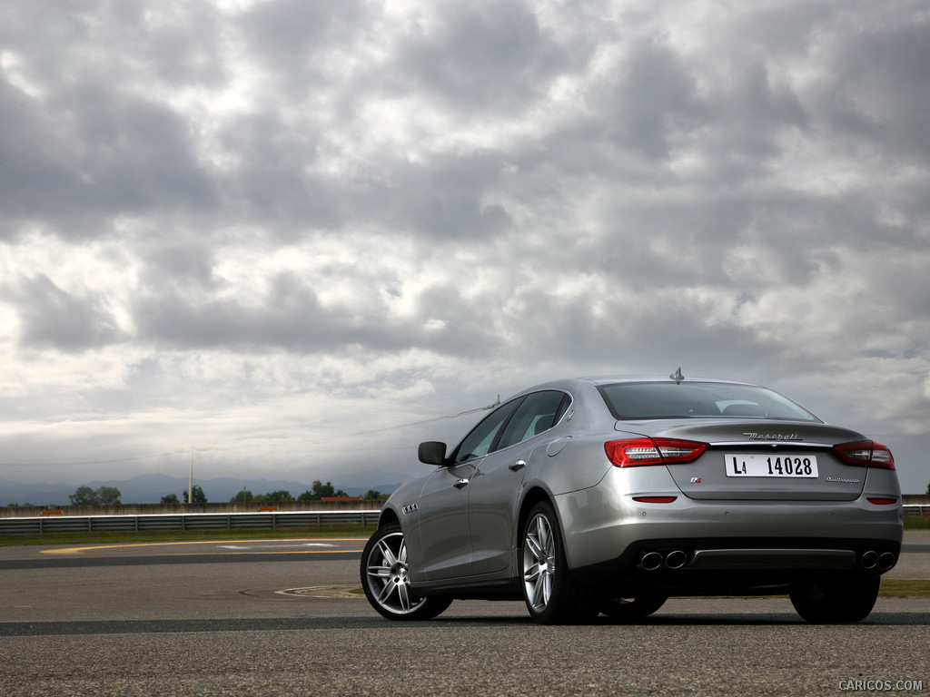 2014 Maserati Quattroporte S Q4 (V6)  - Rear