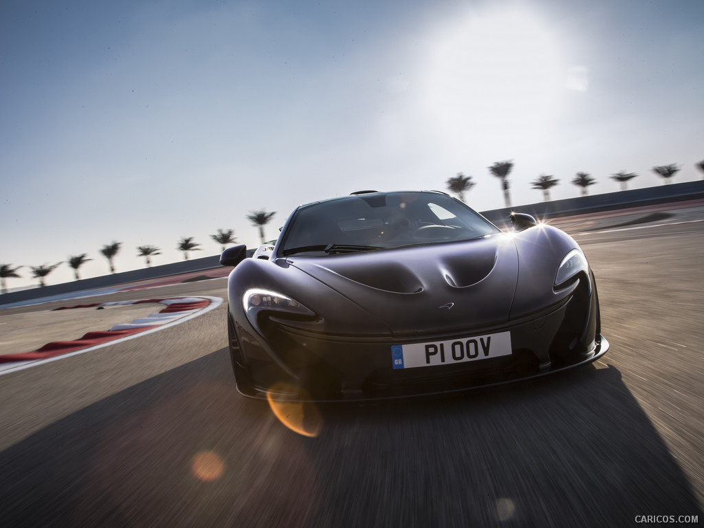 2014 McLaren P1  - Front