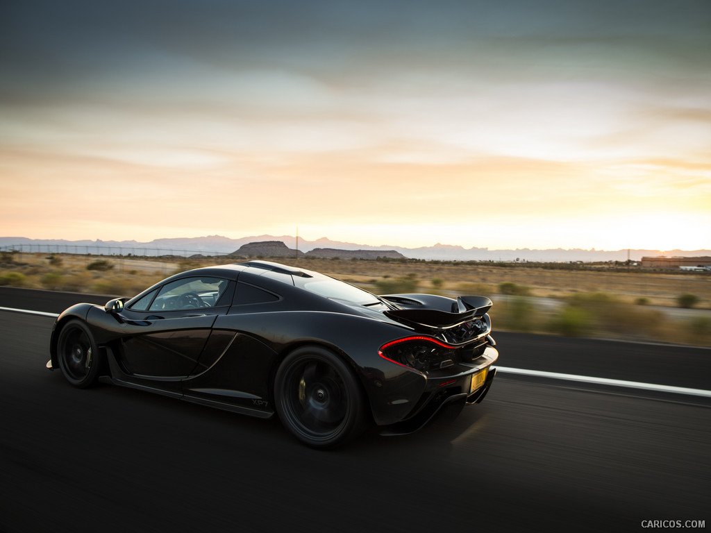 2014 McLaren P1  - Side