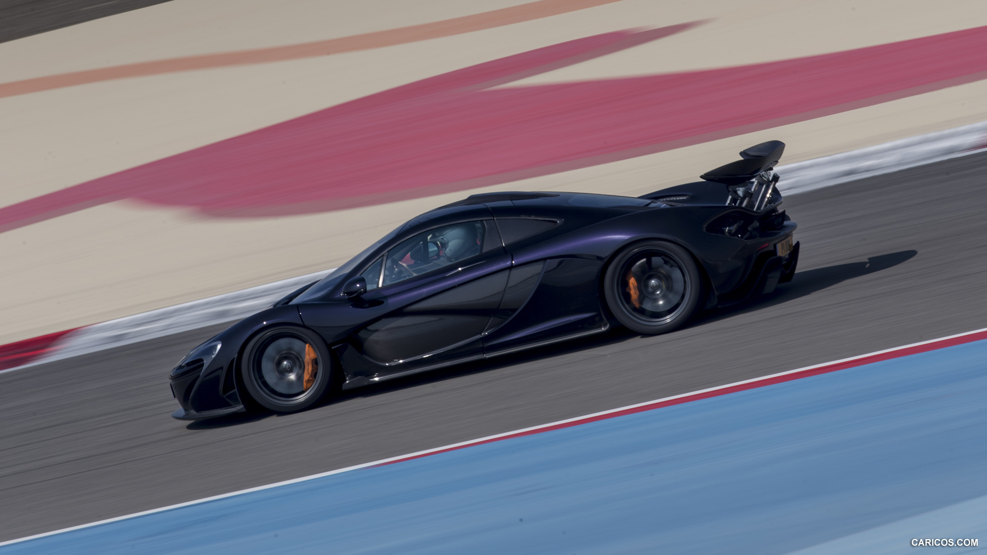 2014 McLaren P1 - Side | Caricos