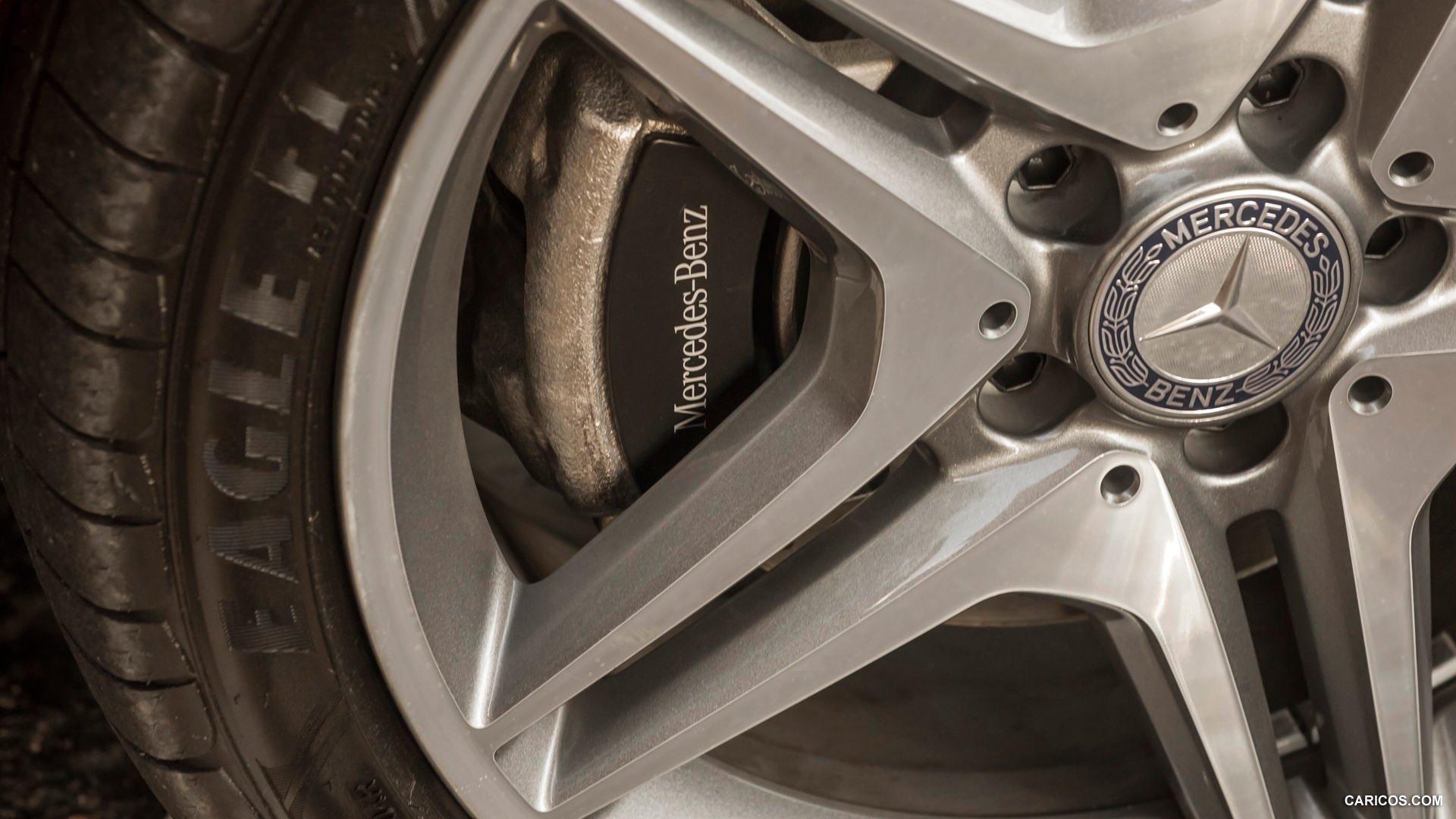 2014 Mercedes-Benz CLA 250 (US-Version)  - Wheel, #57 of 59