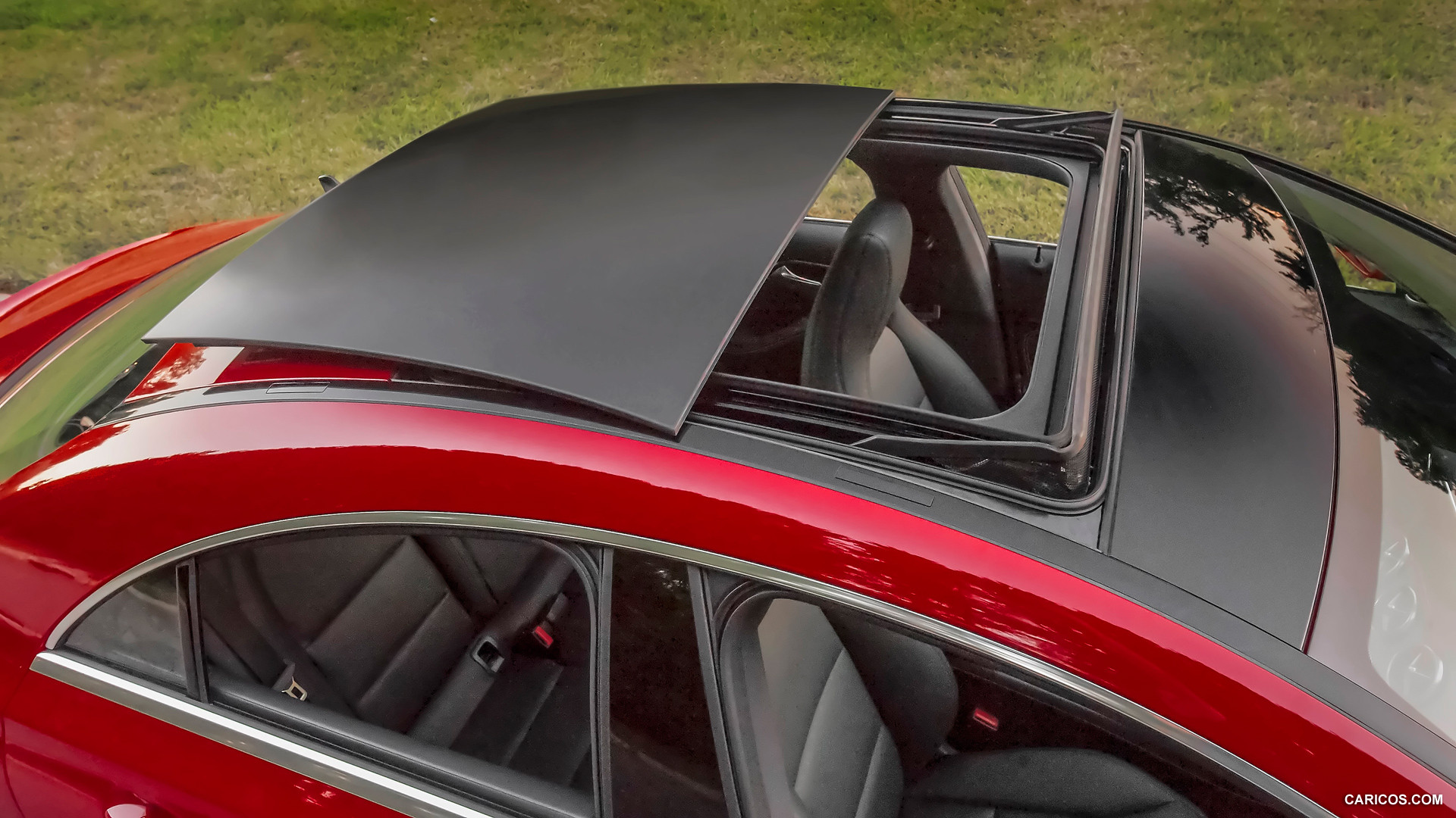 2014 Mercedes-Benz CLA 250 (US-Version) Panoramic Roof - Top, #45 of 59