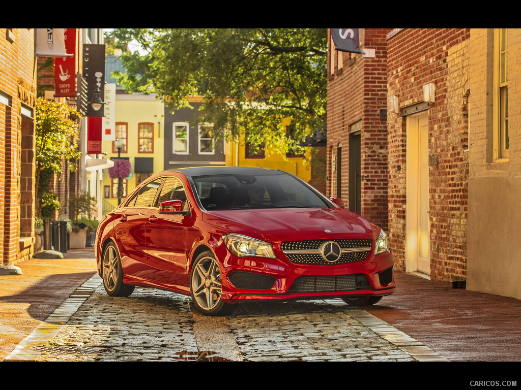 2014 Mercedes-Benz CLA 250 (US-Version)  - Front