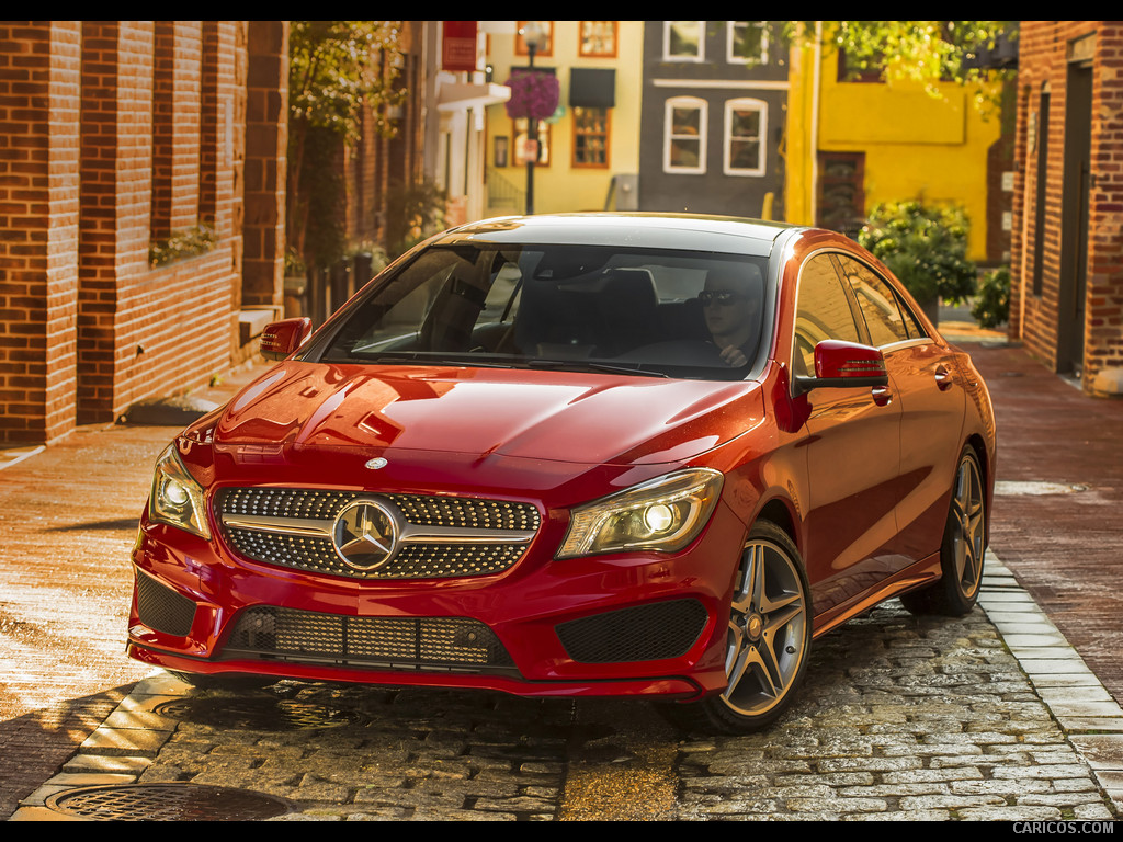 2014 Mercedes-Benz CLA 250 (US-Version)  - Front