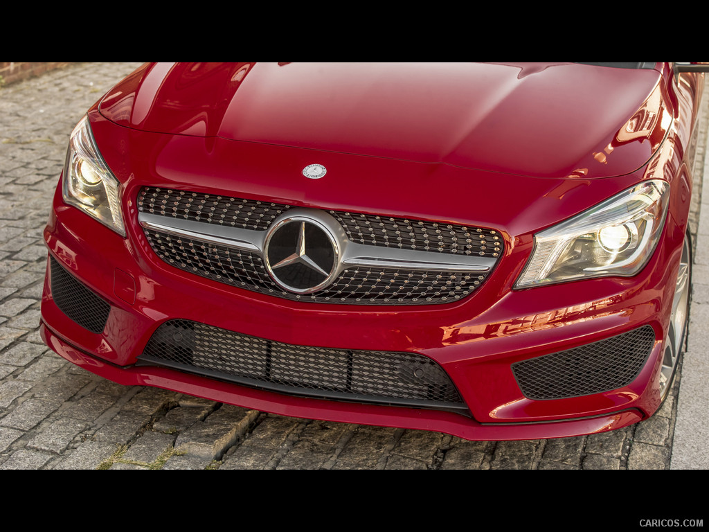 2014 Mercedes-Benz CLA 250 (US-Version)  - Front