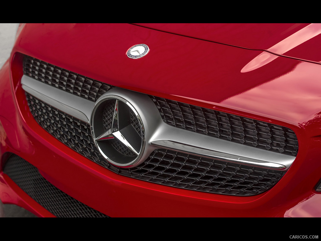 2014 Mercedes-Benz CLA 250 (US-Version)  - Grille