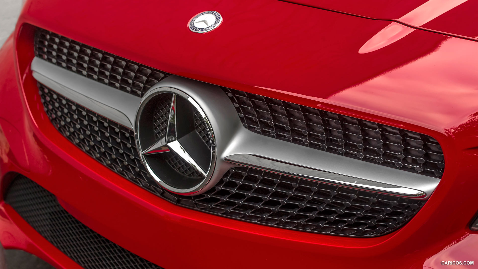 2014 Mercedes-Benz CLA 250 (US-Version) - Grille | Caricos