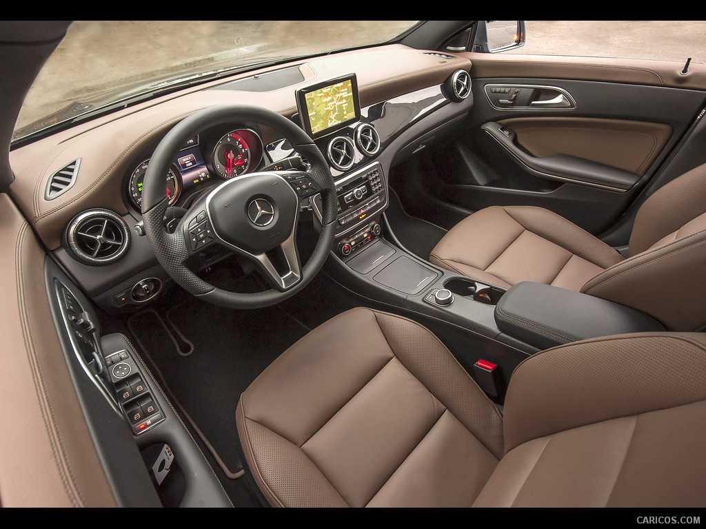 2014 Mercedes-Benz CLA 250 (US-Version)  - Interior