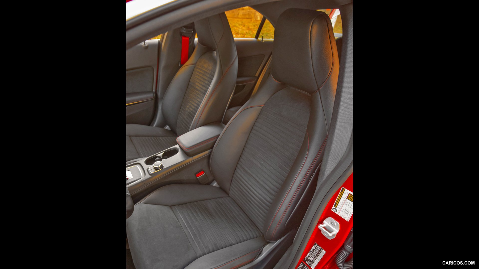 2014 Mercedes-Benz CLA 45 AMG (US Version)  - Interior, #10 of 56