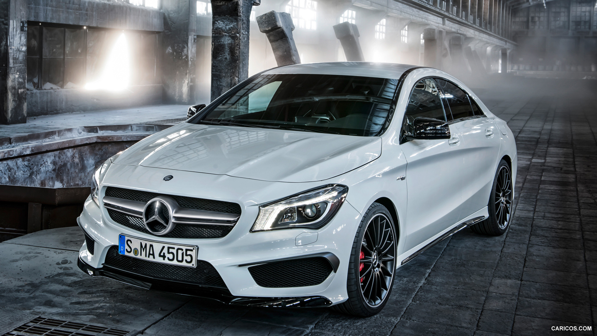2014 Mercedes-Benz CLA 45 AMG  - Front, #20 of 44