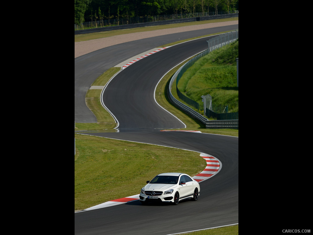 2014 Mercedes-Benz CLA 45 AMG Edition 1  - Front