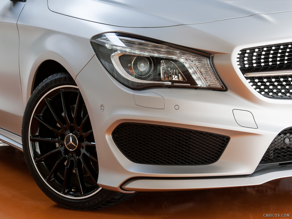 2014 Mercedes-Benz CLA-Class CLA 250 Edition 1 - Headlight