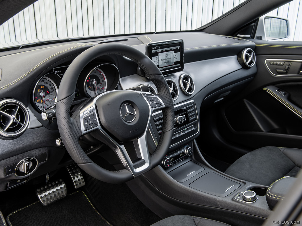 2014 Mercedes-Benz CLA-Class CLA 250 Edition 1 - Interior