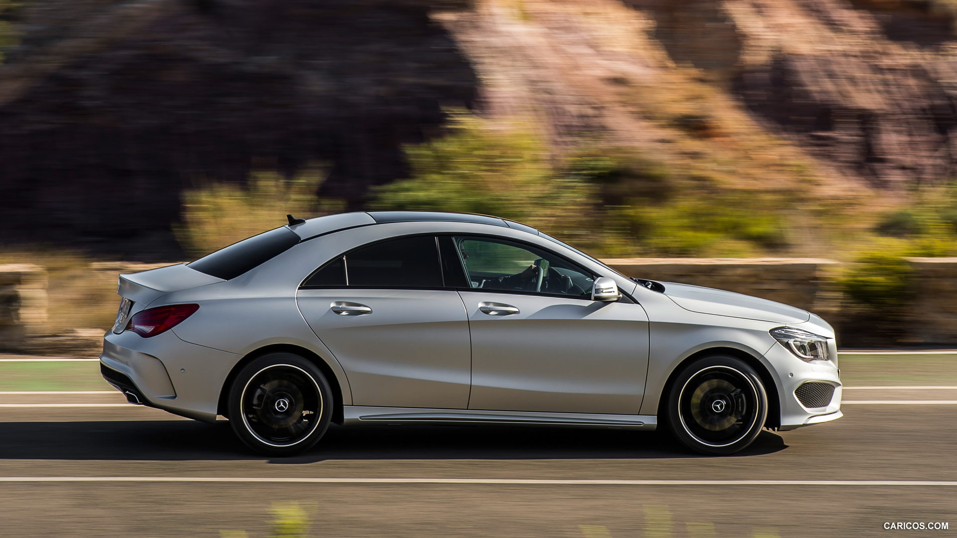 2014 Mercedes-Benz CLA-Class CLA 250 Edition 1 - Side, #8 of 183