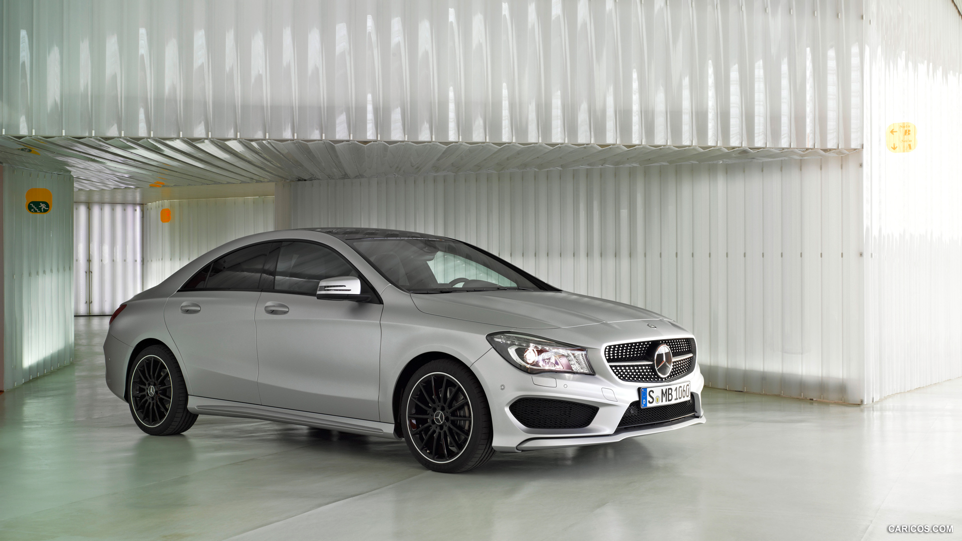 2014 Mercedes-Benz CLA-Class CLA 250 Edition 1 - Side, #34 of 183