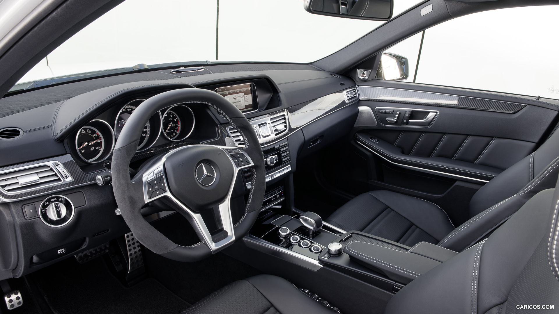 2014 Mercedes-Benz E 63 AMG Estate  - Interior, #17 of 18