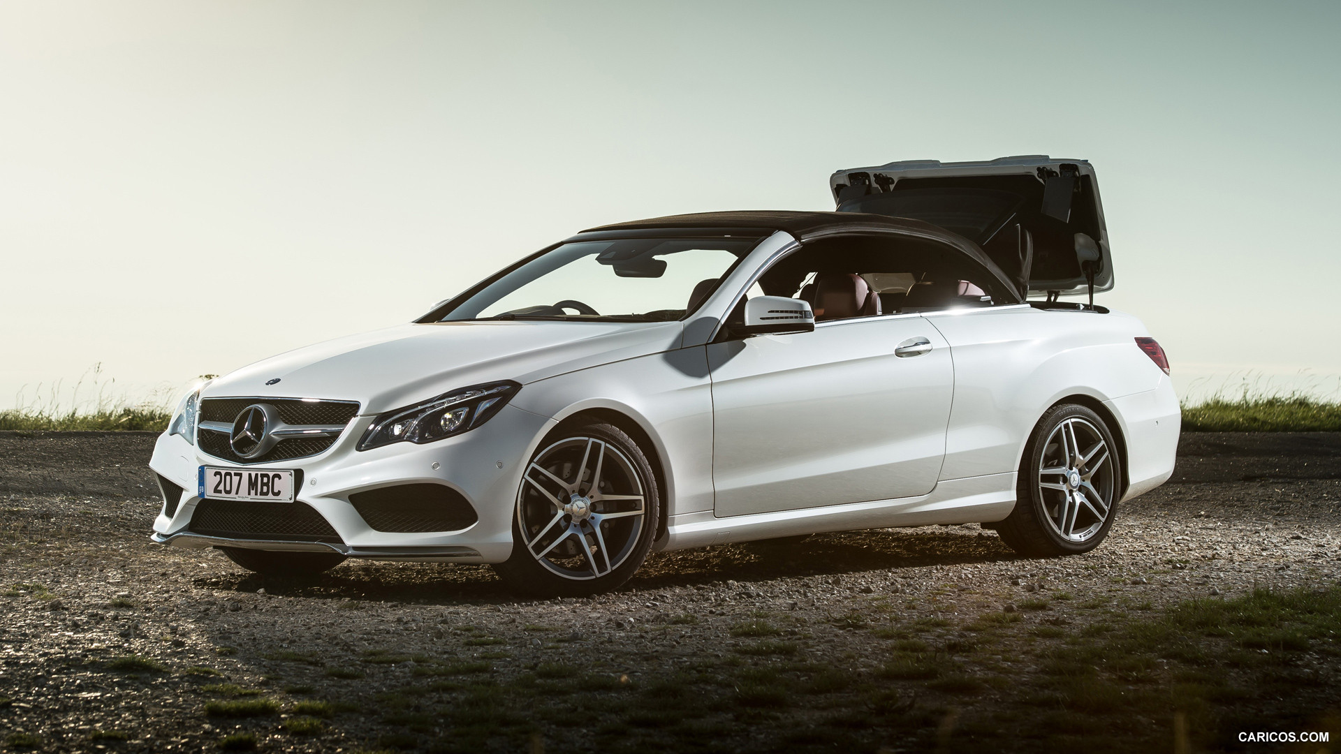 2014 Mercedes-Benz E-Class Cabriolet (UK-Version) - Top In Action - Side, #11 of 15