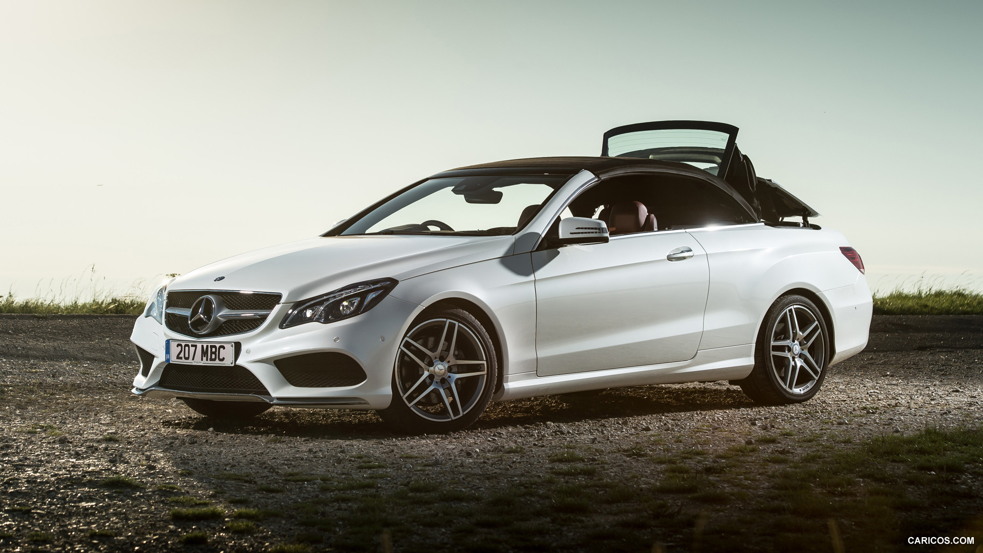 2014 Mercedes-Benz E-Class Cabriolet (UK-Version) - Top In Action - Side, #12 of 15