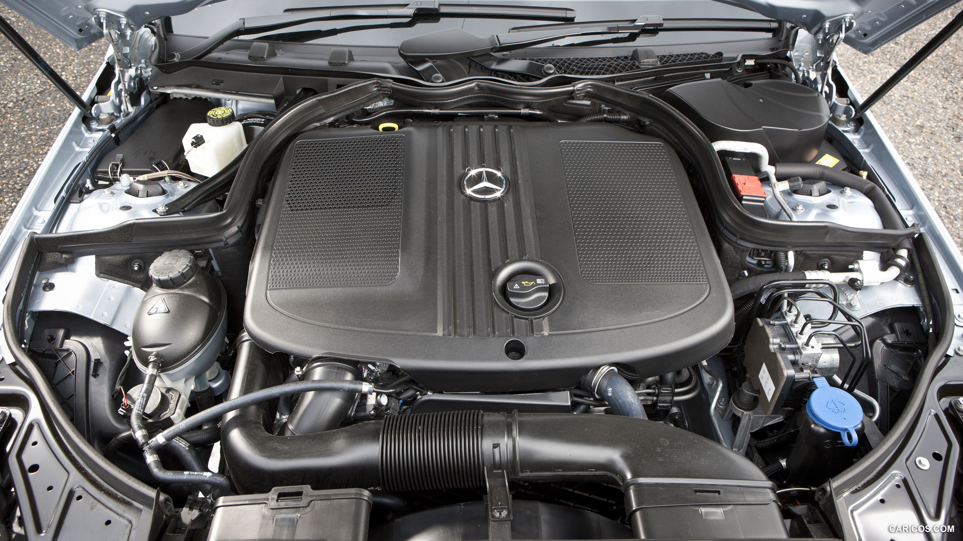 2014 Mercedes-Benz E-Class E 220 CDI Coupe (UK-Version)  - Engine, #55 of 70