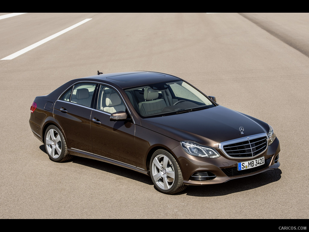 2014 Mercedes-Benz E-Class E 300 BlueTEC HYBRID - Front