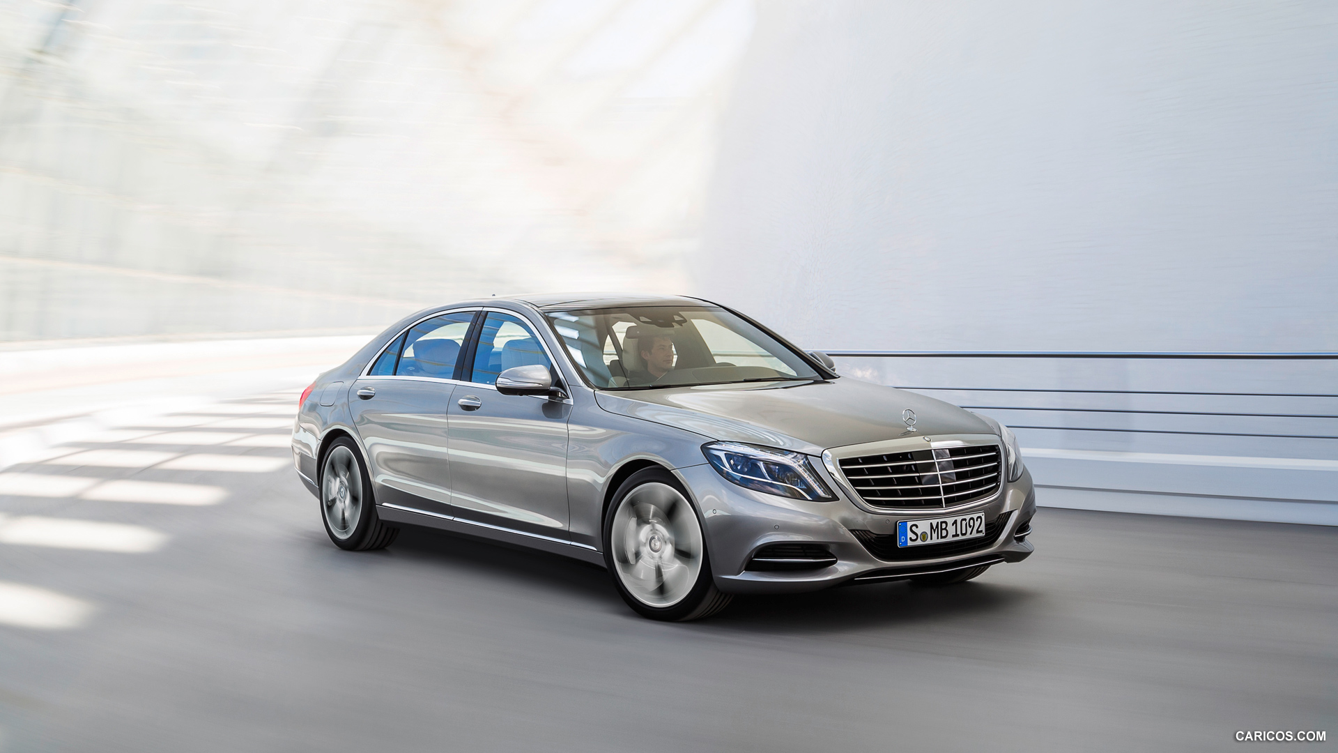 2014 Mercedes-Benz S-Class S400 HYBRID - Front, #2 of 138