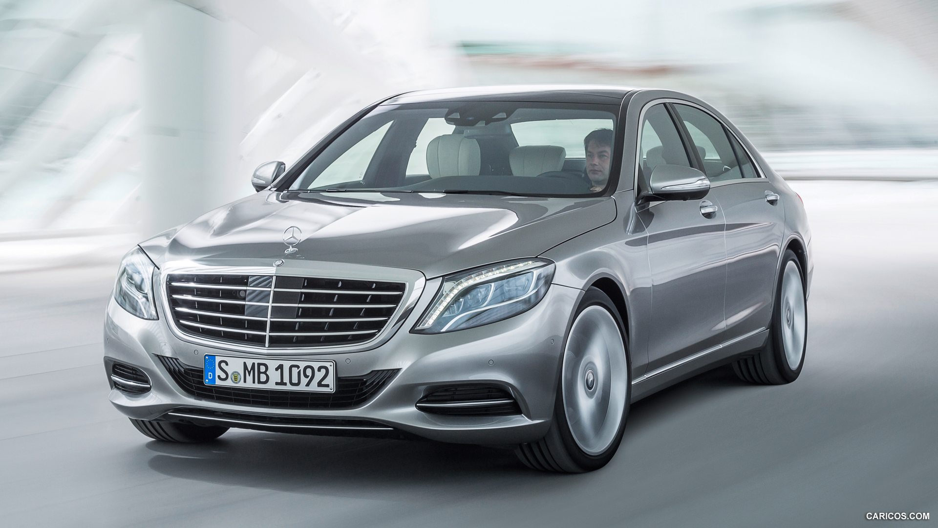 2014 Mercedes-Benz S-Class S400 HYBRID - Front, #9 of 138
