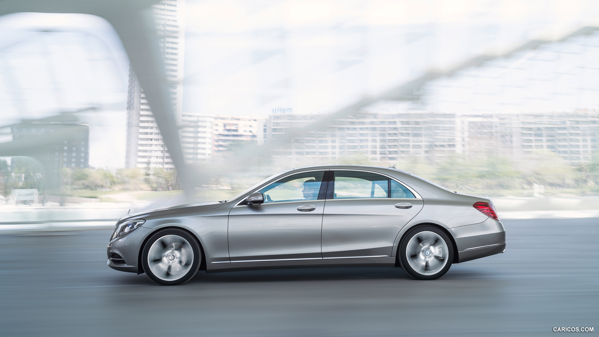 2014 Mercedes-Benz S-Class S400 HYBRID - Side, #7 of 138