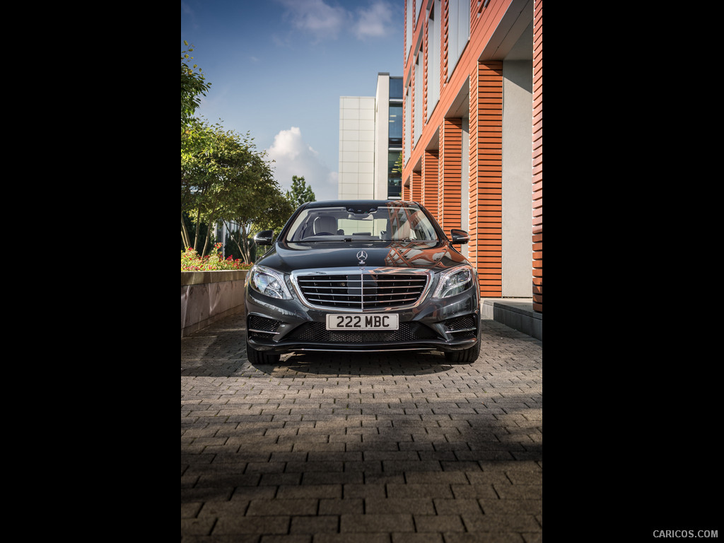 2014 Mercedes-Benz S-Class S500 (UK-Version)  - Front