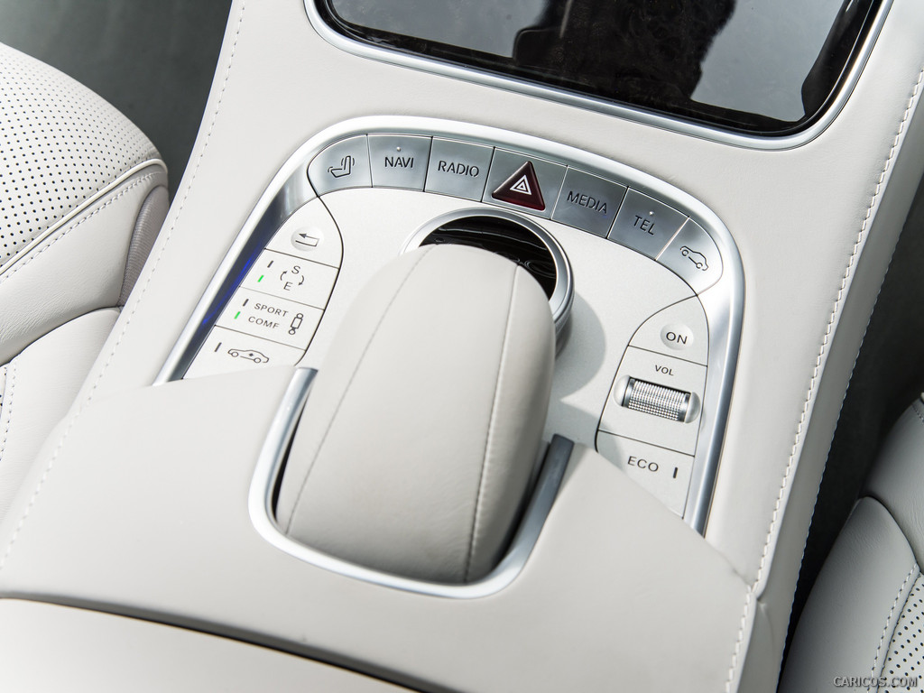 2014 Mercedes-Benz S-Class S500 (UK-Version)  - Interior Detail