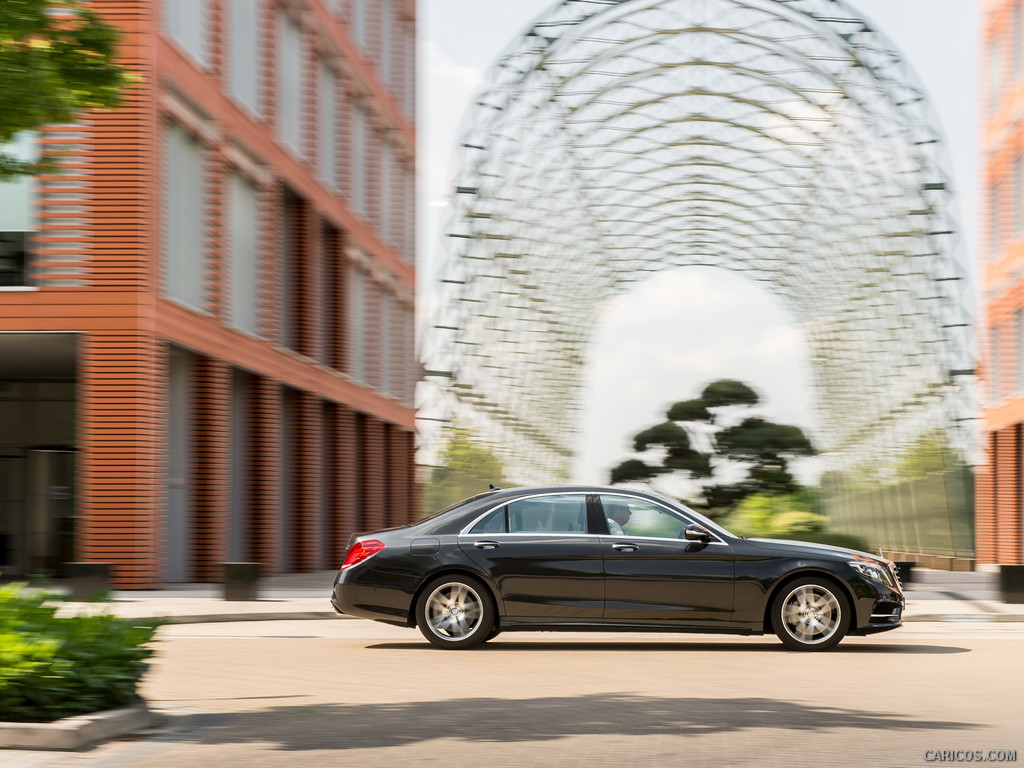 2014 Mercedes-Benz S-Class S500 (UK-Version)  - Side