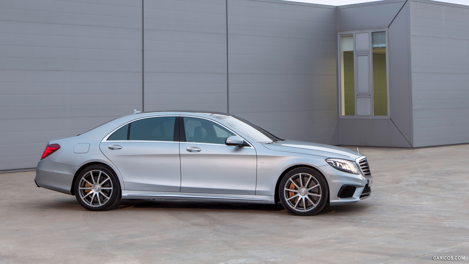 2014 Mercedes-Benz S63 AMG 4MATIC  - Side, #80 of 102