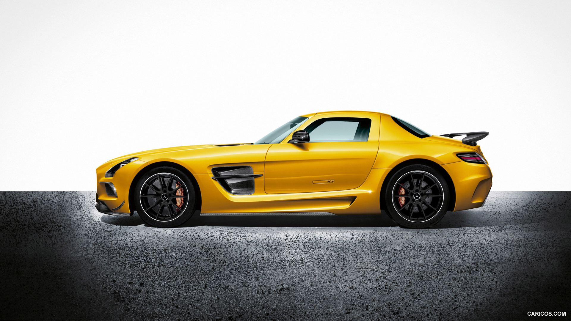2014 Mercedes-Benz SLS AMG Coupe Black Series Solarbeam - Side, #13 of 40