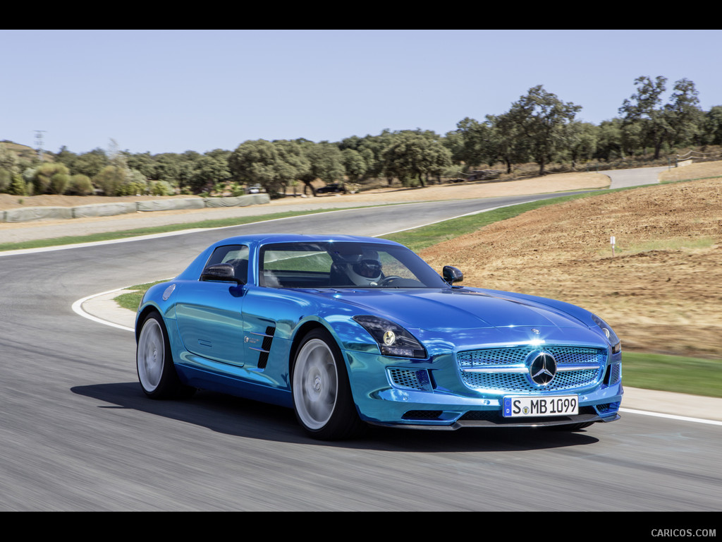 2014 Mercedes-Benz SLS AMG Coupe Electric Drive  - Front