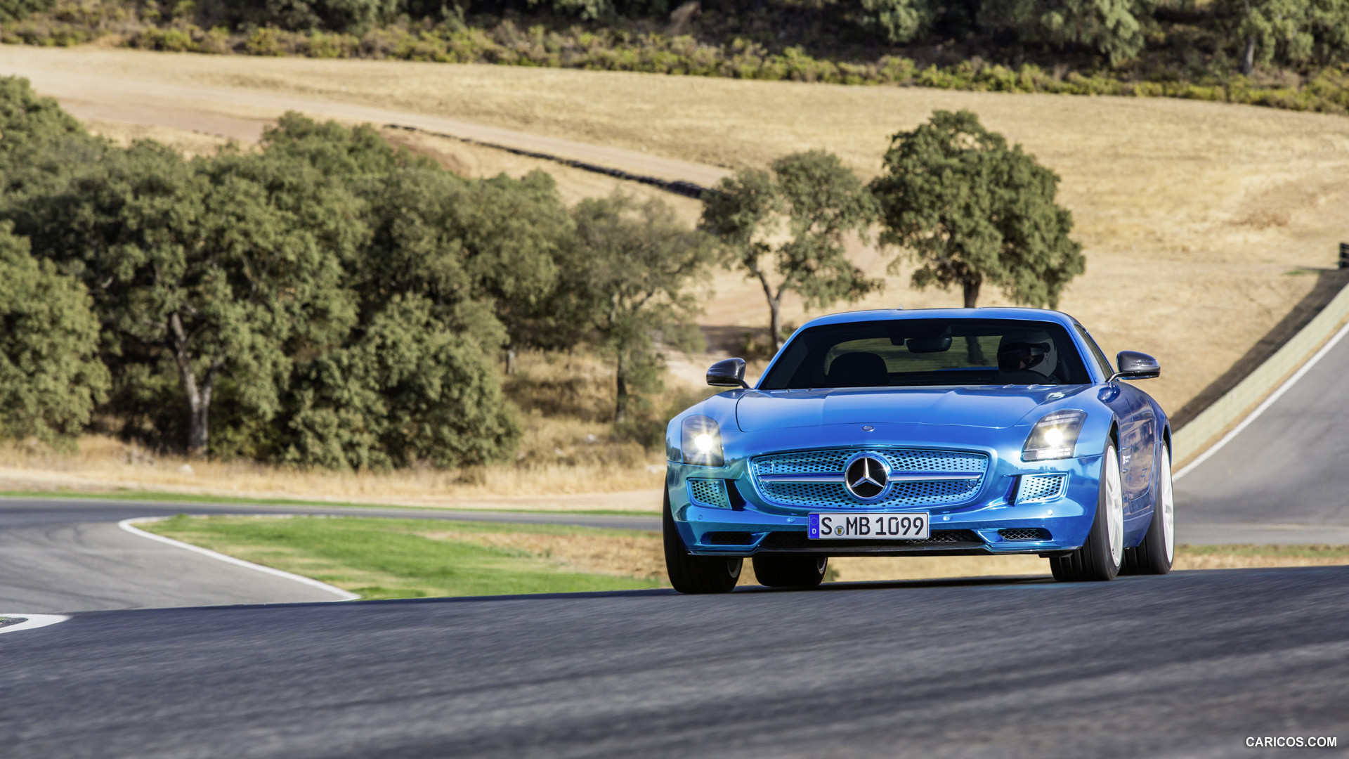 2014 Mercedes-Benz SLS AMG Coupe Electric Drive  - Front, #7 of 47