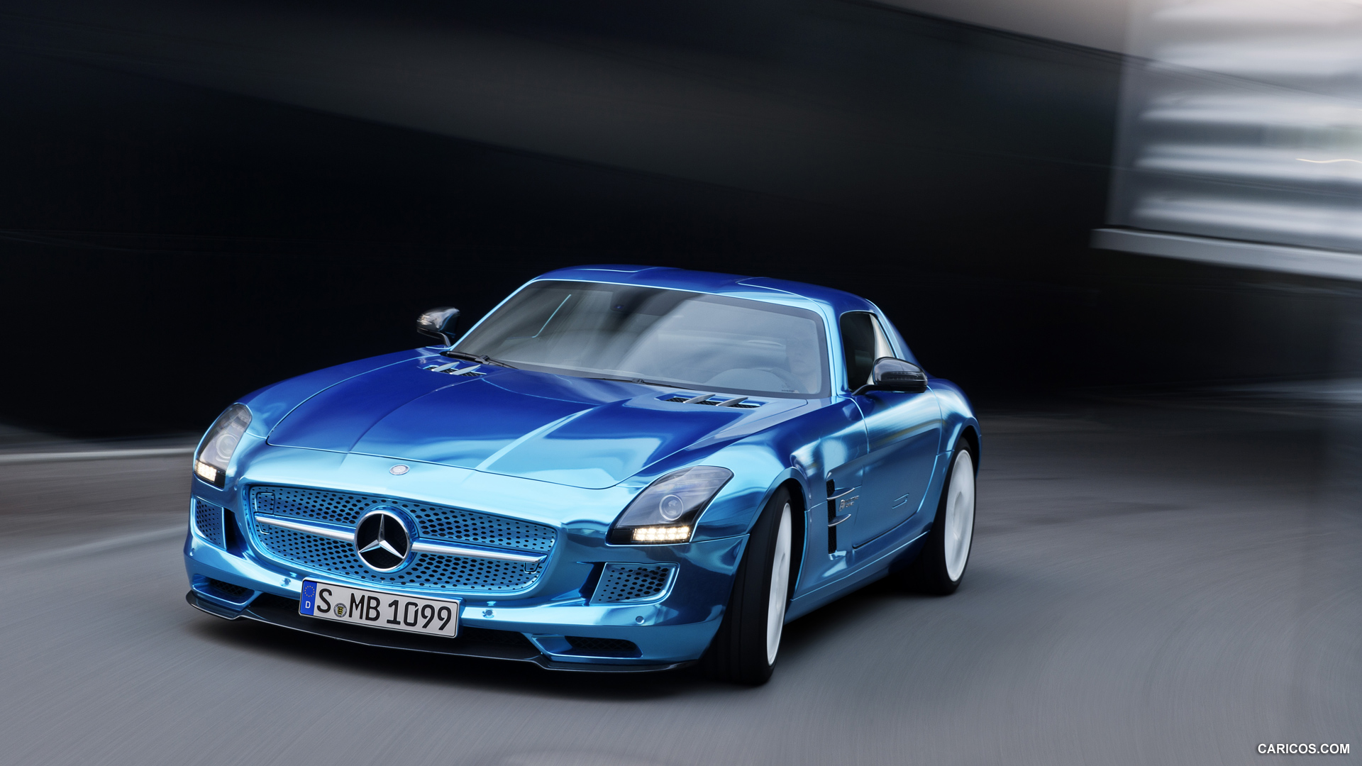 2014 Mercedes-Benz SLS AMG Coupe Electric Drive  - Front, #16 of 47