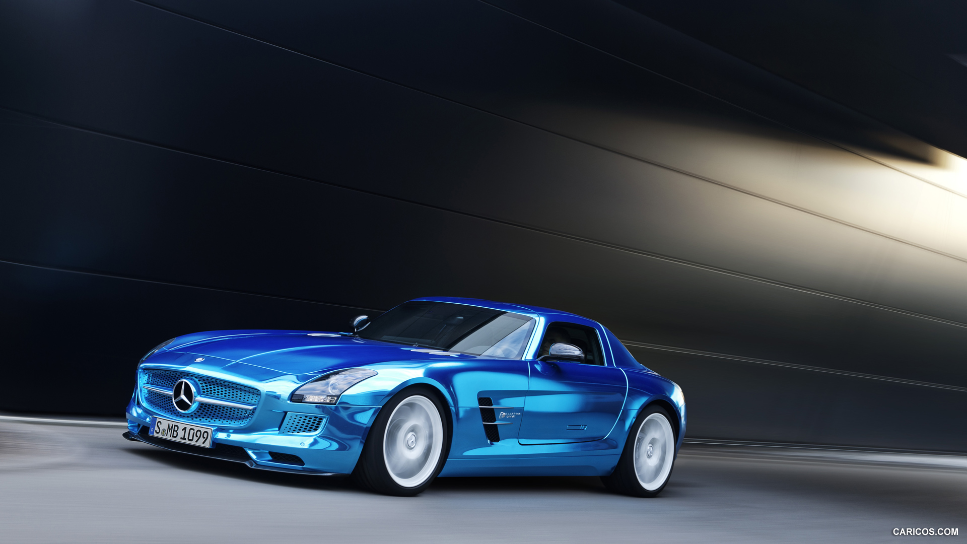 2014 Mercedes-Benz SLS AMG Coupe Electric Drive  - Front, #17 of 47
