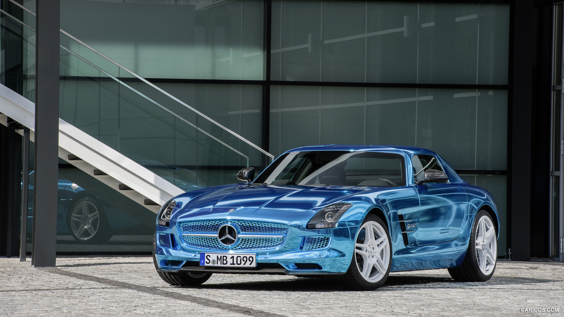 2014 Mercedes-Benz SLS AMG Coupe Electric Drive  - Front, #18 of 47