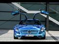 2014 Mercedes-Benz SLS AMG Coupe Electric Drive Doors Up - 