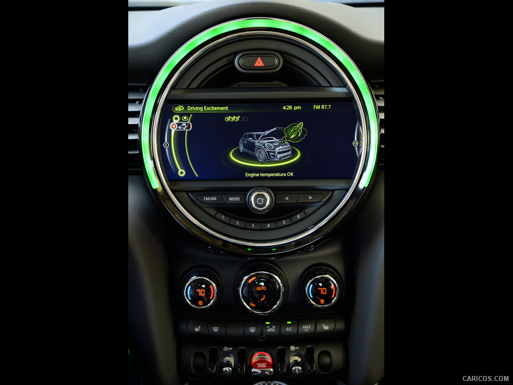 2015 MINI Cooper  - Central Console